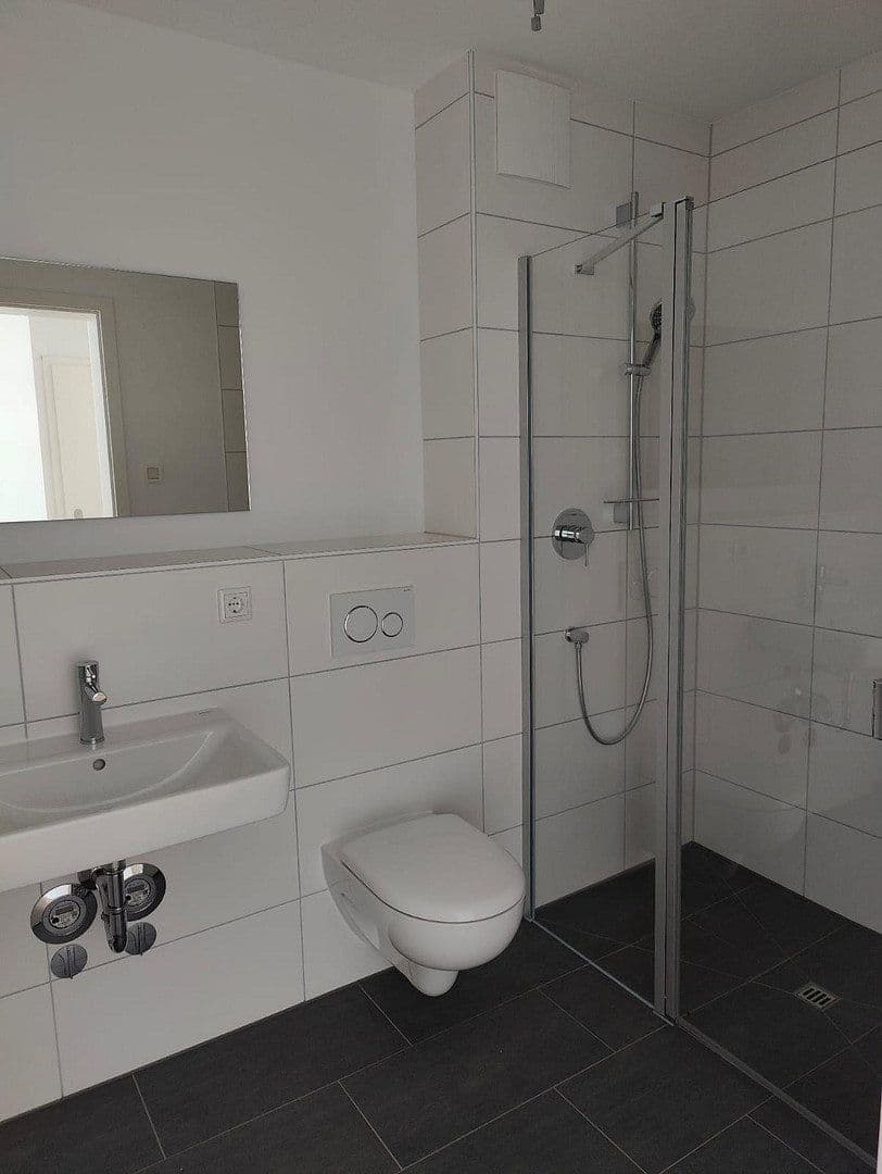 Prenájom bytu 1-izbový 27 m², Maximilianstr. 43, Nürnberg, Bavorsko Prenájom bytu 1-izbový 27 m², Maximilianstr. 43, Nürnberg, Bavorsko