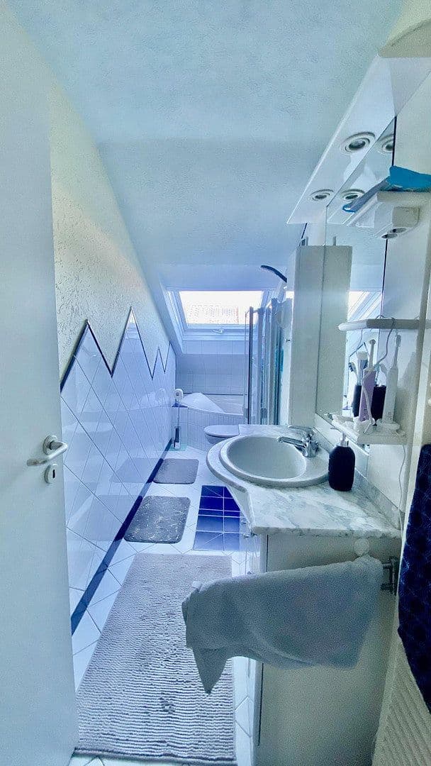 Prenájom bytu 3-izbový 78 m², Balingen, Bádensko-Wurttembersko Prenájom bytu 3-izbový 78 m², Balingen, Bádensko-Wurttembersko