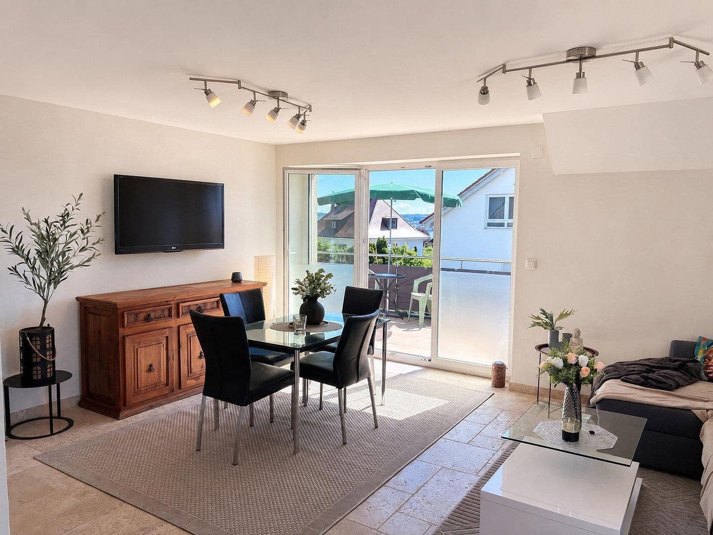 Predaj bytu 4-izbový 92 m², Überlingen, Bádensko-Wurttembersko Predaj bytu 4-izbový 92 m², Überlingen, Bádensko-Wurttembersko