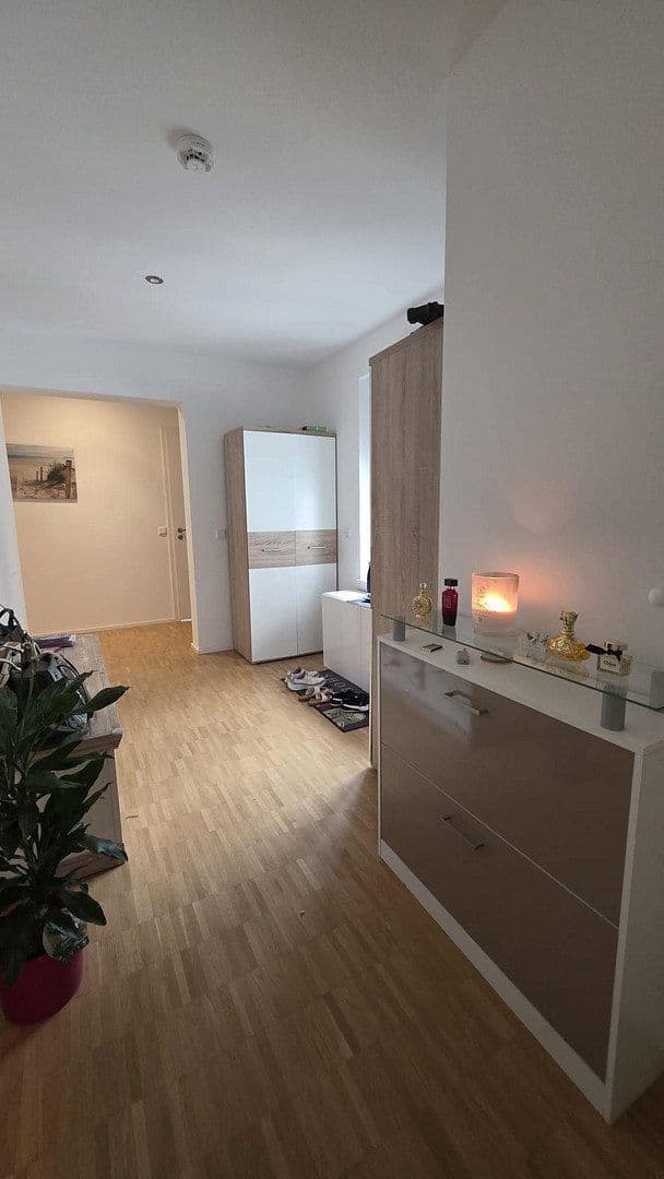 Prenájom bytu 4-izbový 114 m², Johanna-Dachs-Str. 34, Regensburg, Bavorsko Prenájom bytu 4-izbový 114 m², Johanna-Dachs-Str. 34, Regensburg, Bavorsko