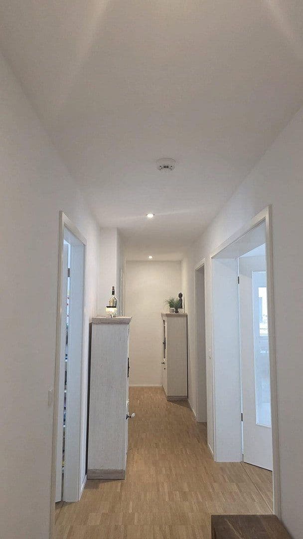 Prenájom bytu 4-izbový 114 m², Johanna-Dachs-Str. 34, Regensburg, Bavorsko Prenájom bytu 4-izbový 114 m², Johanna-Dachs-Str. 34, Regensburg, Bavorsko
