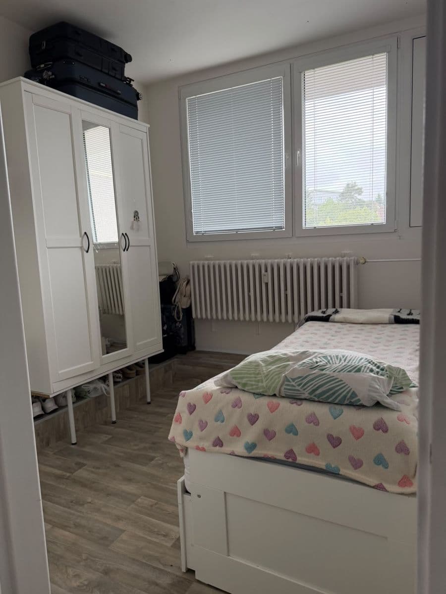 Prenájom bytu 2-izbový 39 m², Makovského, Praha, Praha Prenájom bytu 2-izbový 39 m², Makovského, Praha, Praha