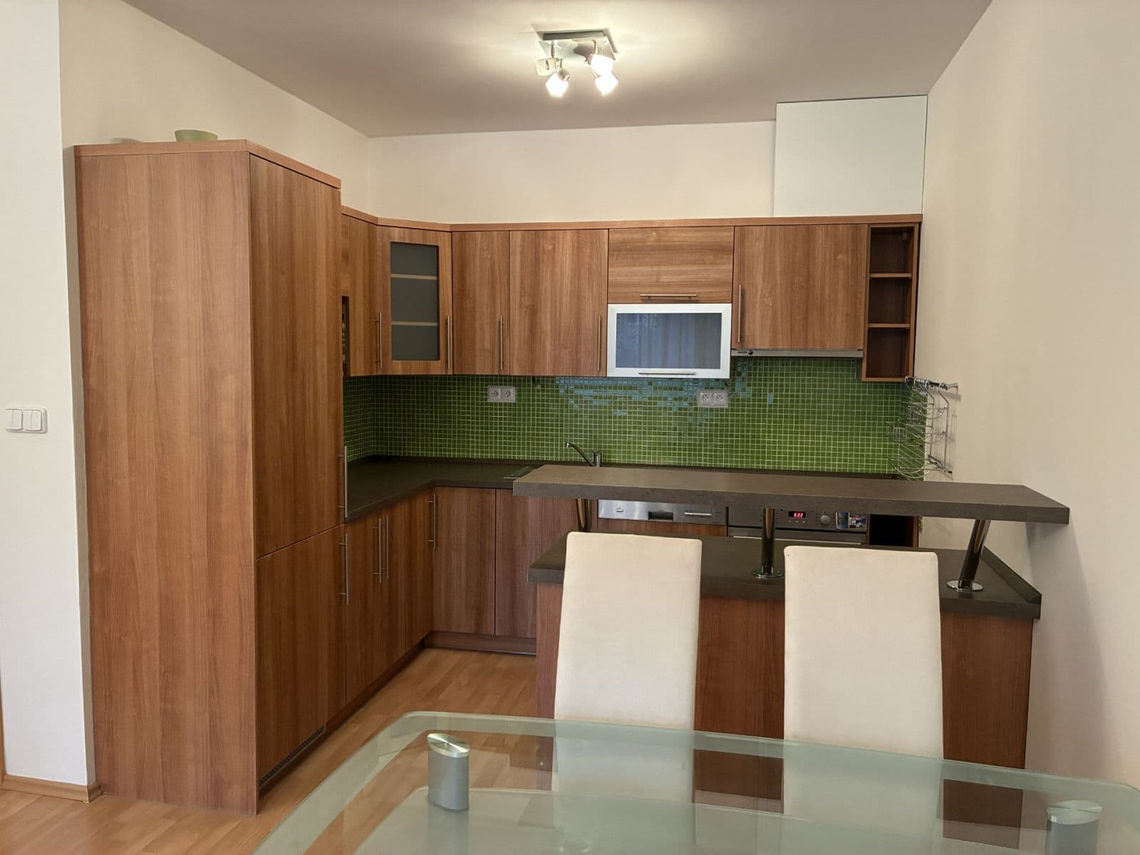 Prenájom bytu 2-izbový 64 m², Chlebovická, Praha, Praha Prenájom bytu 2-izbový 64 m², Chlebovická, Praha, Praha