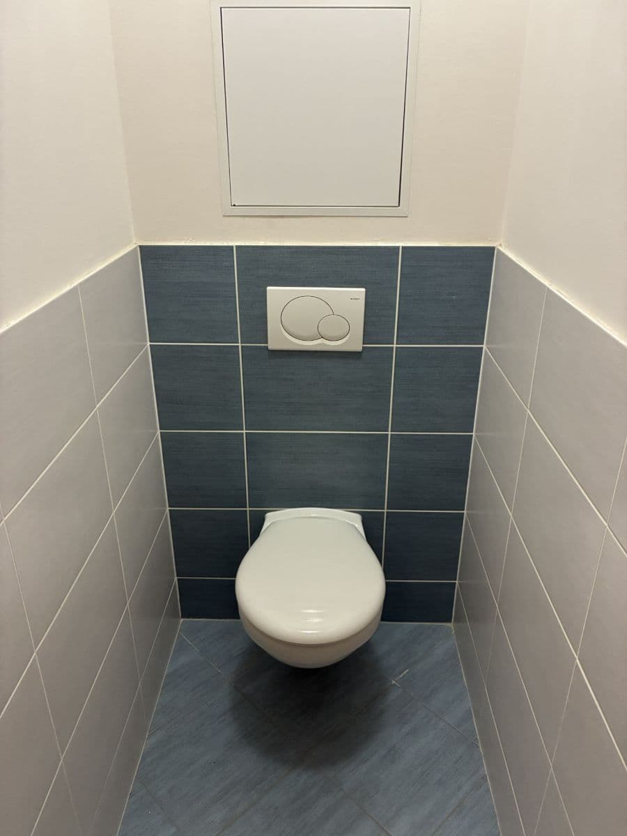 Prenájom bytu 2-izbový 64 m², Chlebovická, Praha, Praha Prenájom bytu 2-izbový 64 m², Chlebovická, Praha, Praha