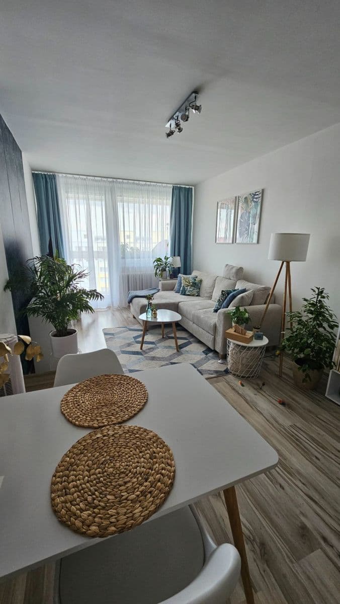 Prenájom bytu 2-izbový 54 m², Milánská, Praha, Praha Prenájom bytu 2-izbový 54 m², Milánská, Praha, Praha
