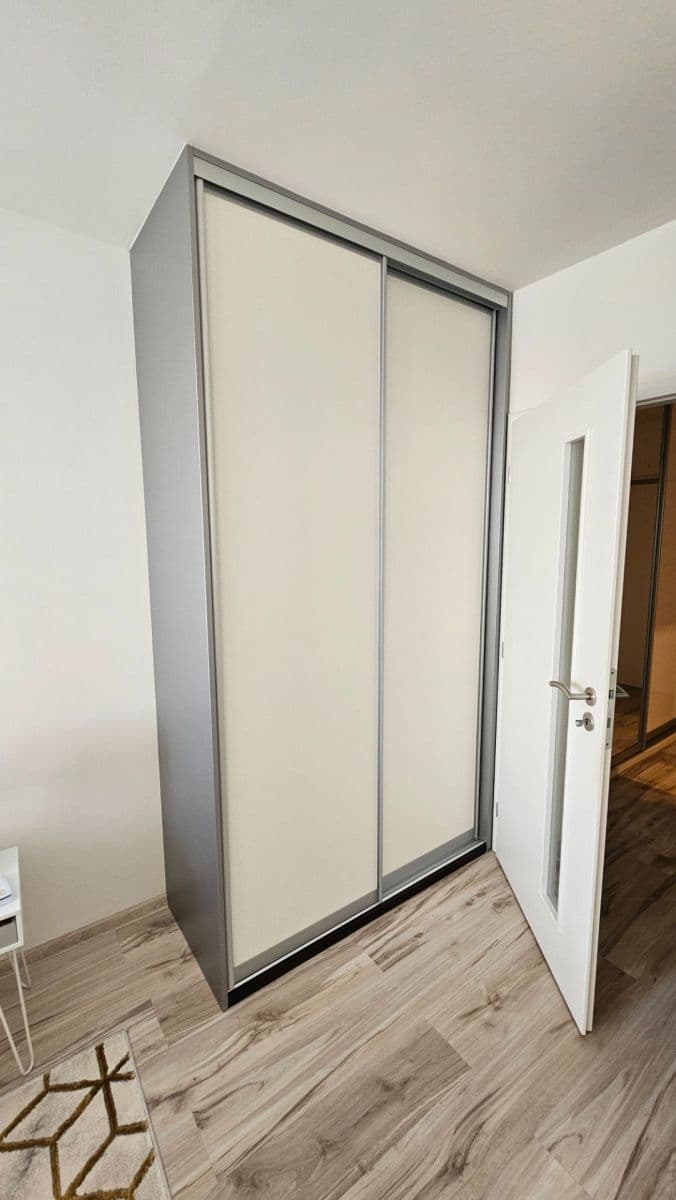 Prenájom bytu 2-izbový 54 m², Milánská, Praha, Praha Prenájom bytu 2-izbový 54 m², Milánská, Praha, Praha