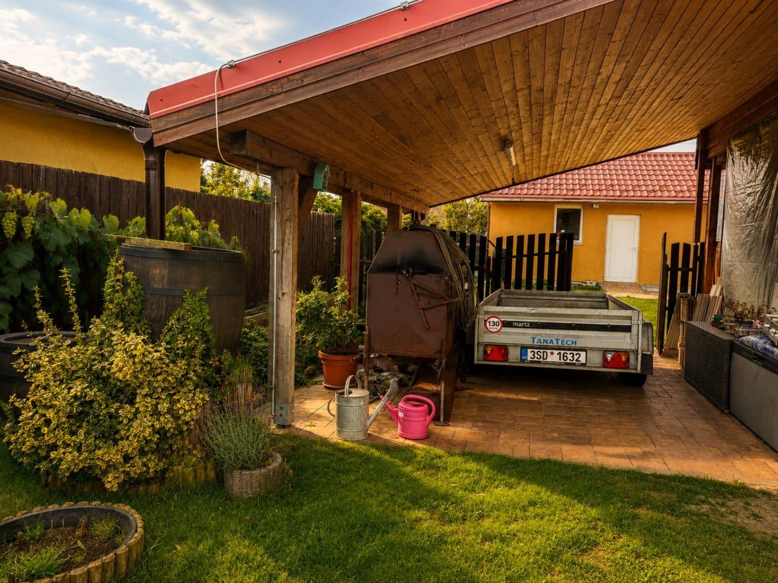 Predaj domu 254 m², pozemok 1.030 m², Zahradní, Libiš, Středočeský kraj Predaj domu 254 m², pozemok 1.030 m², Zahradní, Libiš, Středočeský kraj