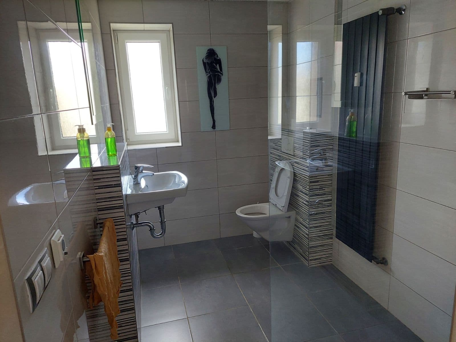 Prenájom bytu 2-izbový 60 m², Čtvercová, Neratovice, Středočeský kraj Prenájom bytu 2-izbový 60 m², Čtvercová, Neratovice, Středočeský kraj