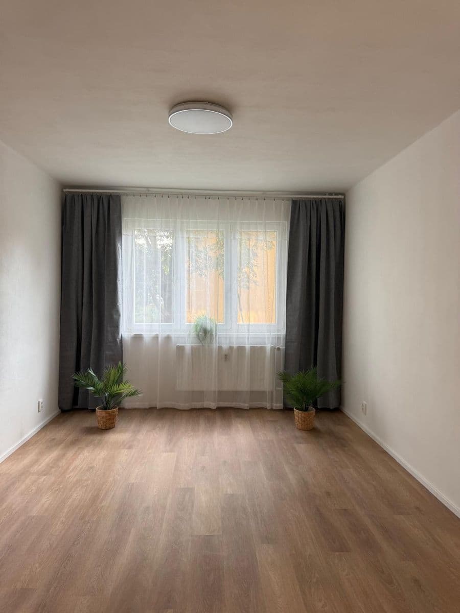 Prenájom bytu 2-izbový 56 m², Provaznická, Ostrava, Moravskoslezský kraj Prenájom bytu 2-izbový 56 m², Provaznická, Ostrava, Moravskoslezský kraj
