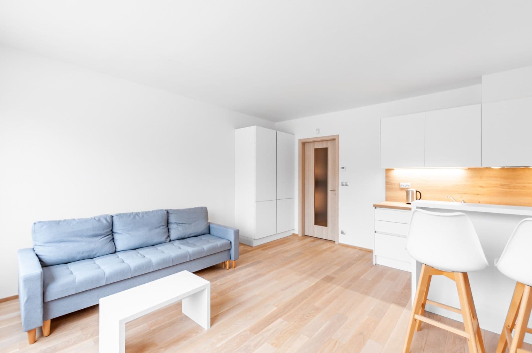 Prenájom bytu 1-izbový 34 m², Bassova, Praha, Praha Prenájom bytu 1-izbový 34 m², Bassova, Praha, Praha