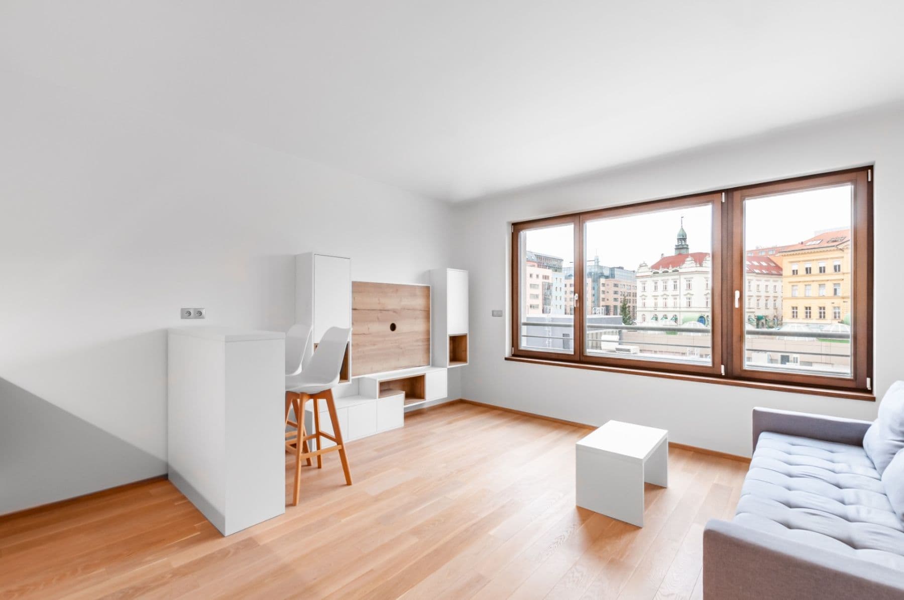 Prenájom bytu 1-izbový 34 m², Bassova, Praha, Praha Prenájom bytu 1-izbový 34 m², Bassova, Praha, Praha