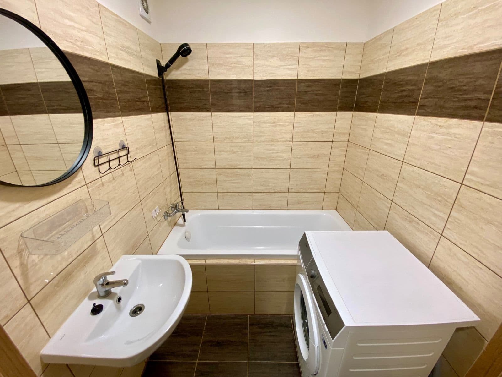 Prenájom bytu 2-izbový 53 m², Rýmařovská, Praha, Praha Prenájom bytu 2-izbový 53 m², Rýmařovská, Praha, Praha
