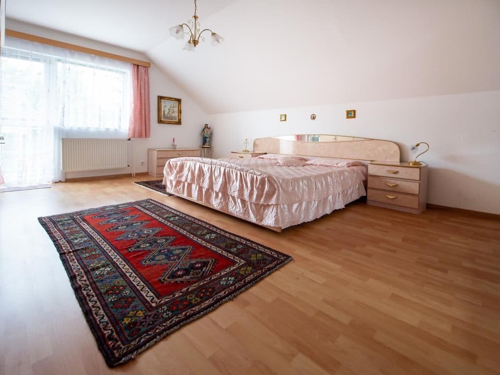 Predaj domu 160 m², pozemok 2.883 m², Mostecká, Braňany, Ústecký kraj Predaj domu 160 m², pozemok 2.883 m², Mostecká, Braňany, Ústecký kraj