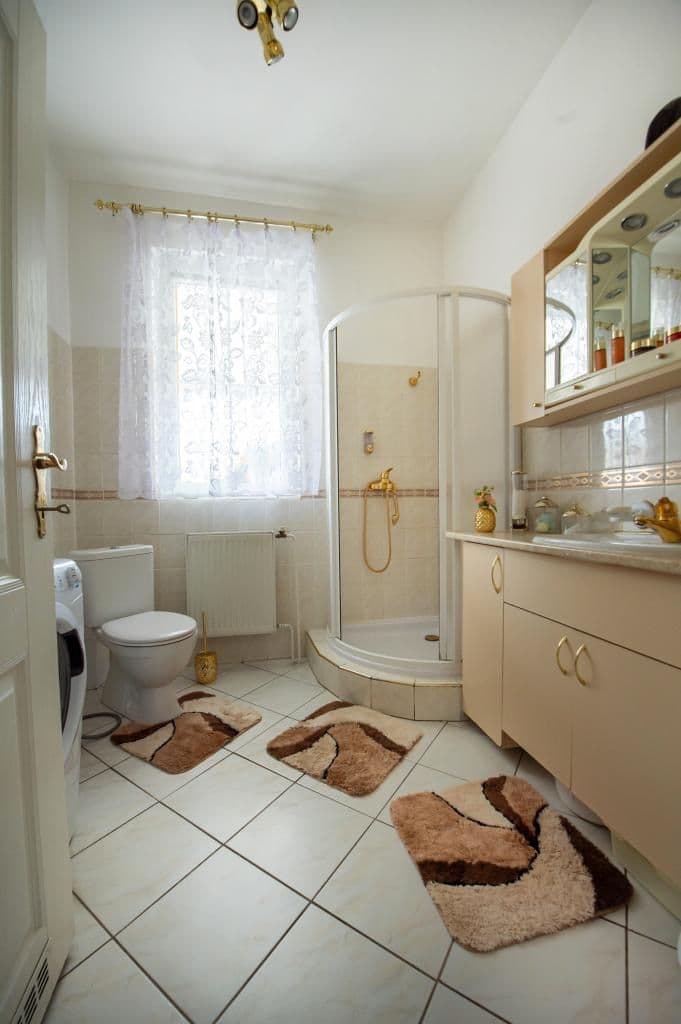 Predaj domu 160 m², pozemok 2.883 m², Mostecká, Braňany, Ústecký kraj Predaj domu 160 m², pozemok 2.883 m², Mostecká, Braňany, Ústecký kraj