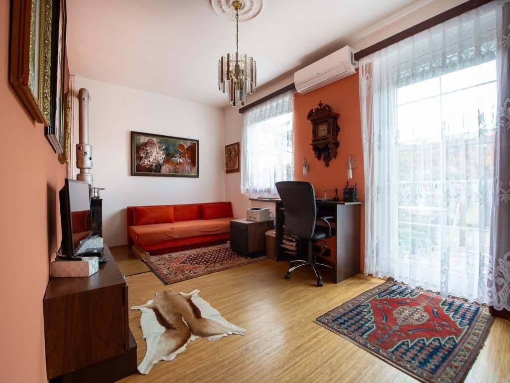 Predaj domu 160 m², pozemok 2.883 m², Mostecká, Braňany, Ústecký kraj Predaj domu 160 m², pozemok 2.883 m², Mostecká, Braňany, Ústecký kraj