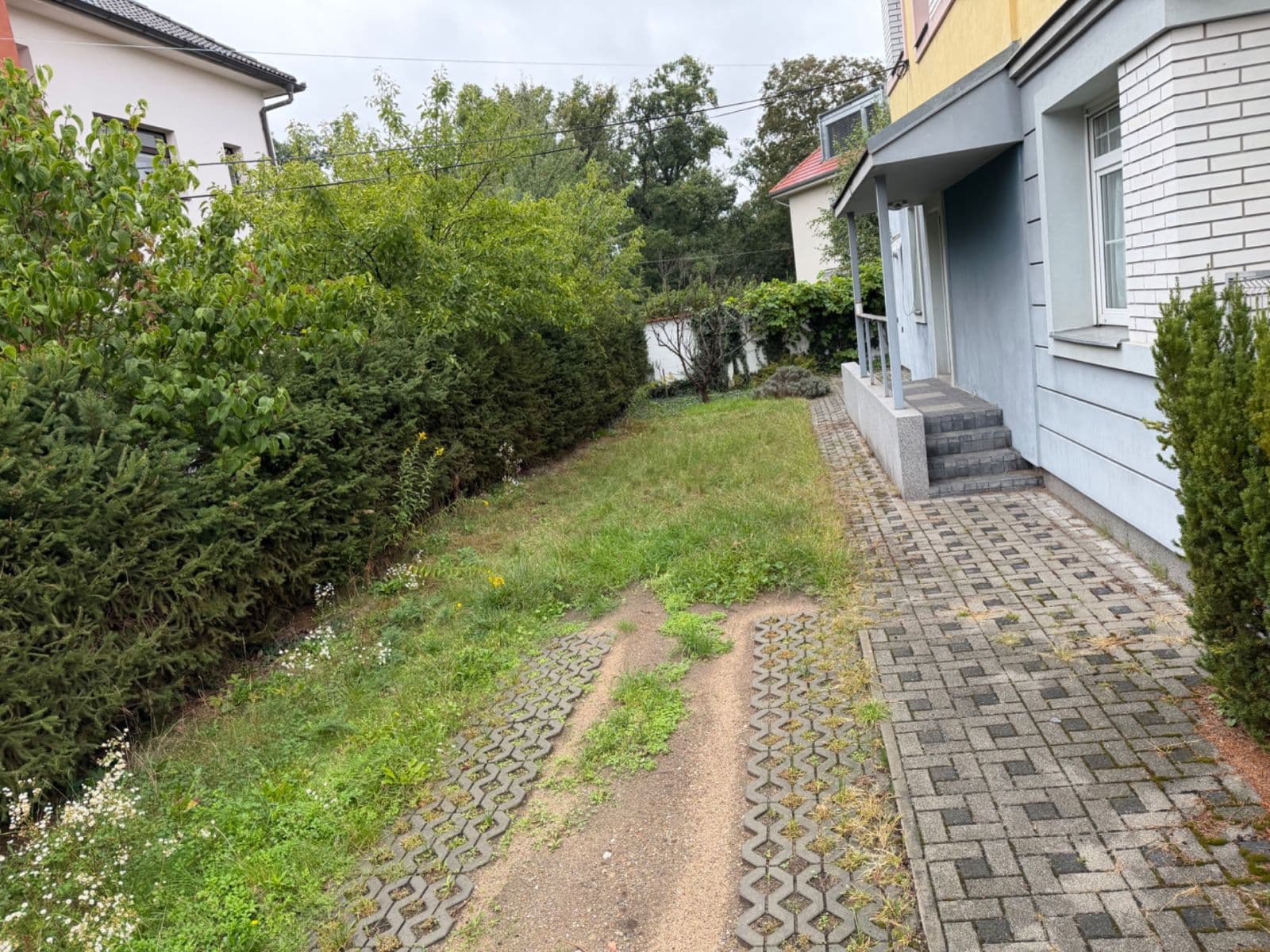 Prenájom bytu 2-izbový 75 m², Nad Lesem, Praha, Praha Prenájom bytu 2-izbový 75 m², Nad Lesem, Praha, Praha