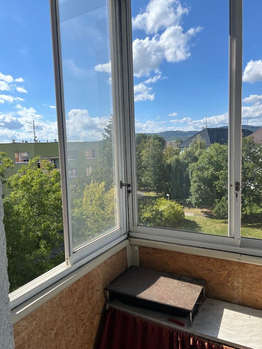 Predaj bytu 2-izbový 50 m², Haškova, Chomutov, Ústecký kraj Predaj bytu 2-izbový 50 m², Haškova, Chomutov, Ústecký kraj