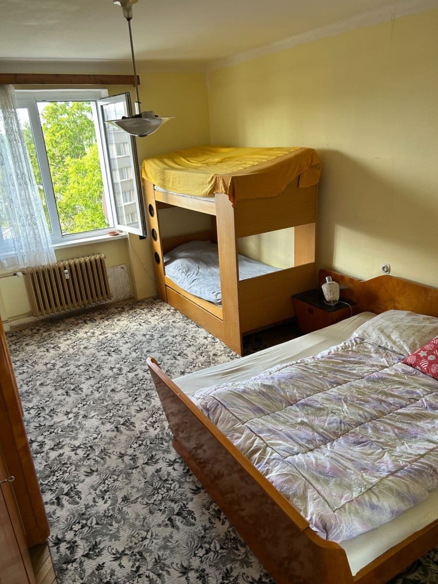 Predaj bytu 2-izbový 50 m², Haškova, Chomutov, Ústecký kraj Predaj bytu 2-izbový 50 m², Haškova, Chomutov, Ústecký kraj