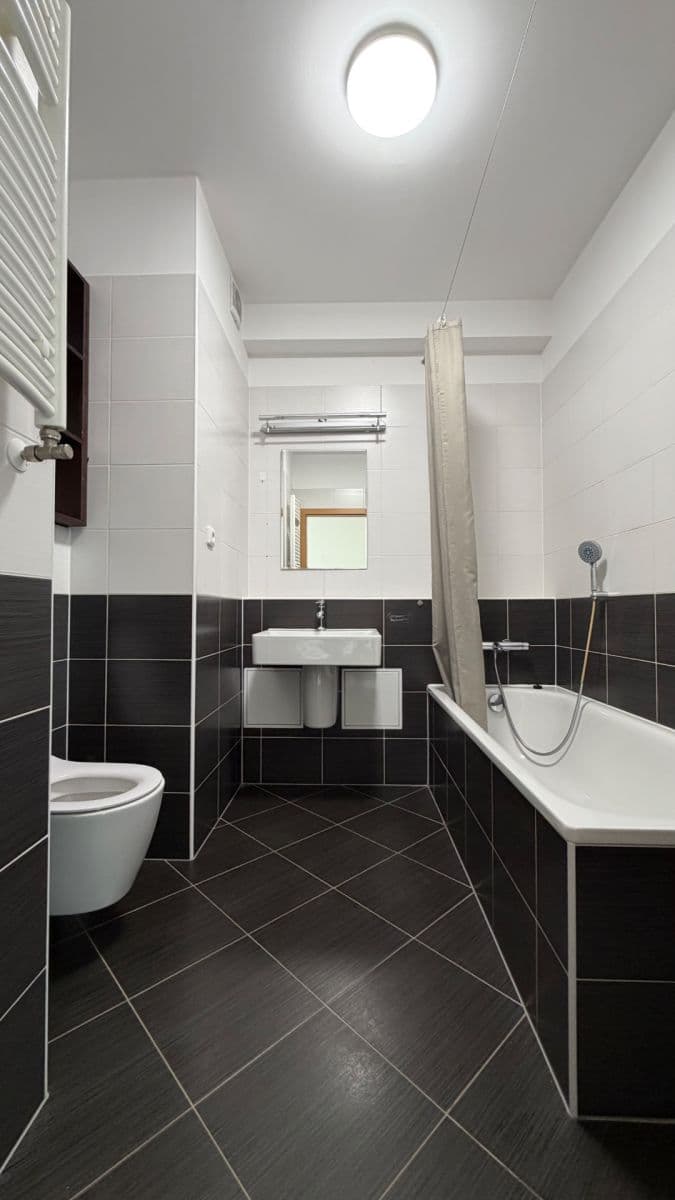 Predaj bytu 2-izbový 54 m², Pod Harfou, Praha, Praha Predaj bytu 2-izbový 54 m², Pod Harfou, Praha, Praha