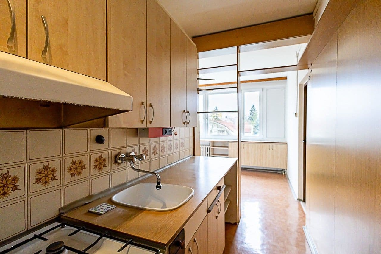 Predaj bytu 3-izbový 77 m², Hvozdíková, Praha, Praha Predaj bytu 3-izbový 77 m², Hvozdíková, Praha, Praha