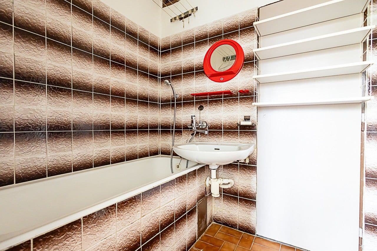Predaj bytu 3-izbový 77 m², Hvozdíková, Praha, Praha Predaj bytu 3-izbový 77 m², Hvozdíková, Praha, Praha