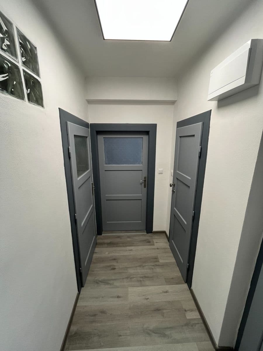Prenájom bytu 2-izbový 56 m², Na Vyhlídce, Jihlava, Kraj Vysočina Prenájom bytu 2-izbový 56 m², Na Vyhlídce, Jihlava, Kraj Vysočina
