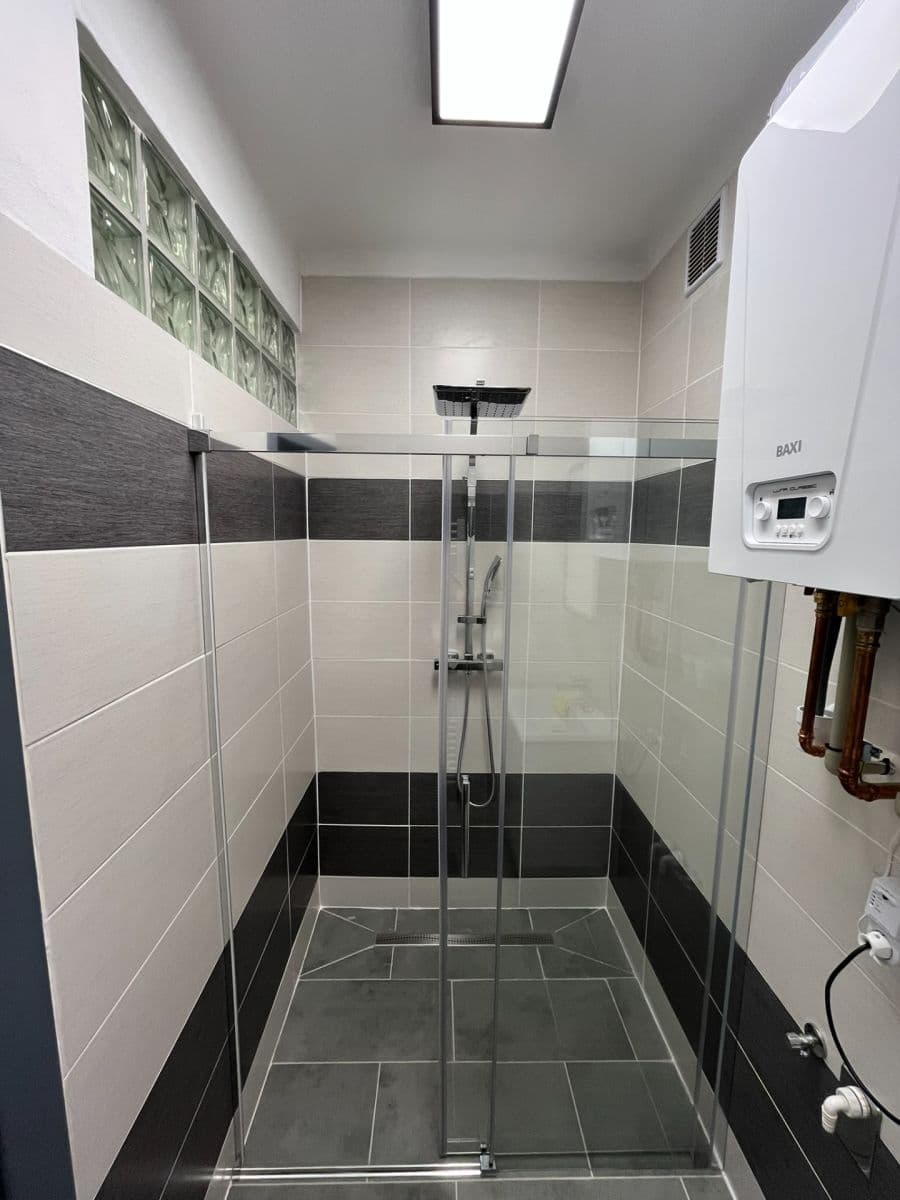 Prenájom bytu 2-izbový 56 m², Na Vyhlídce, Jihlava, Kraj Vysočina Prenájom bytu 2-izbový 56 m², Na Vyhlídce, Jihlava, Kraj Vysočina