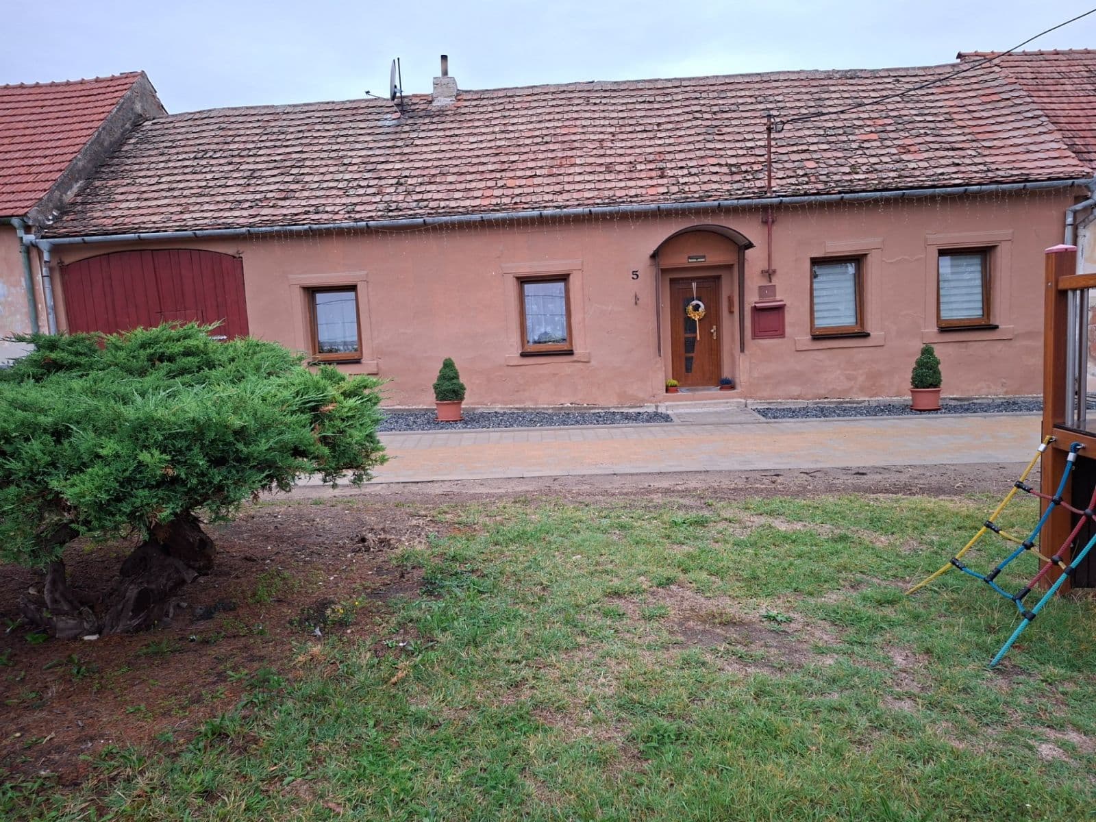 Predaj domu 459 m², pozemok 988 m², Dobré Pole, Jihomoravský kraj Predaj domu 459 m², pozemok 988 m², Dobré Pole, Jihomoravský kraj