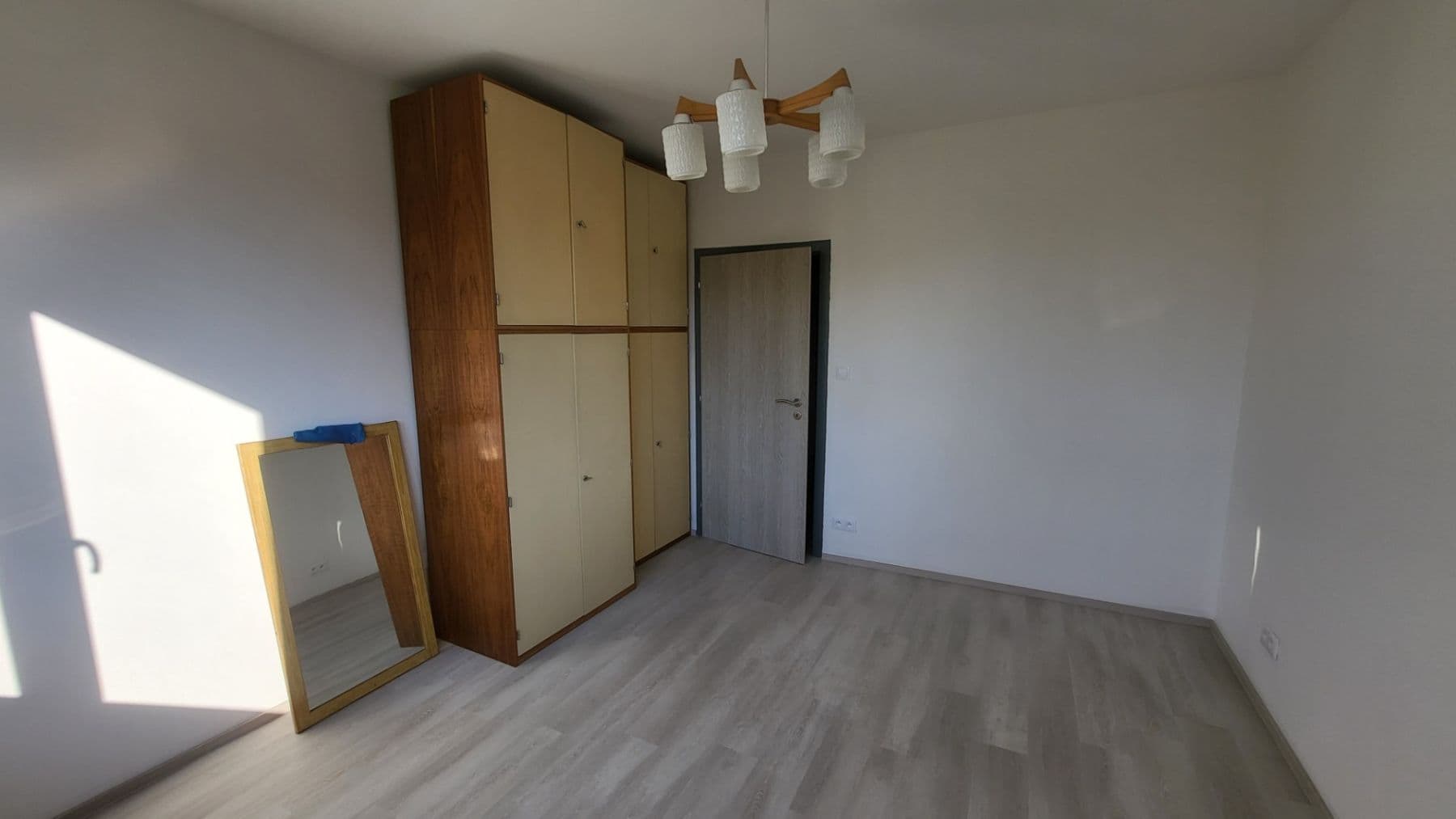 Prenájom bytu 3-izbový 70 m², Matúškova, Praha, Praha Prenájom bytu 3-izbový 70 m², Matúškova, Praha, Praha