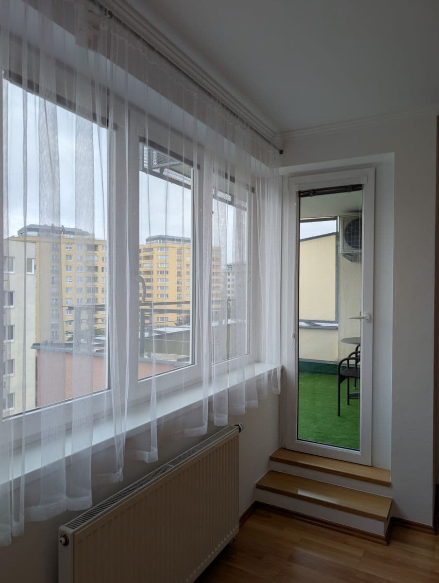 Prenájom bytu 1-izbový 52 m², Petržílkova, Praha, Praha Prenájom bytu 1-izbový 52 m², Petržílkova, Praha, Praha