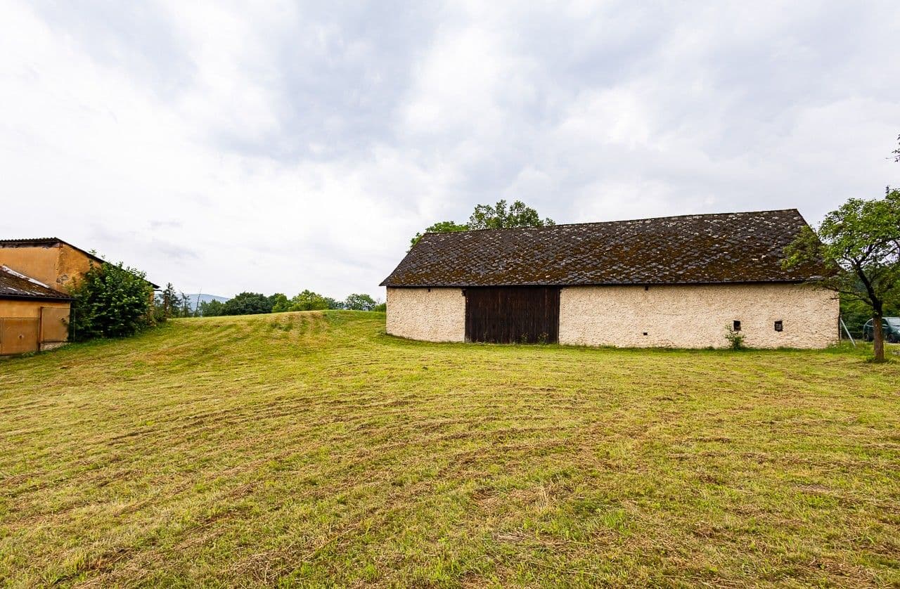 Predaj domu 197 m², pozemok 5.878 m², Zaječov, Středočeský kraj Predaj domu 197 m², pozemok 5.878 m², Zaječov, Středočeský kraj