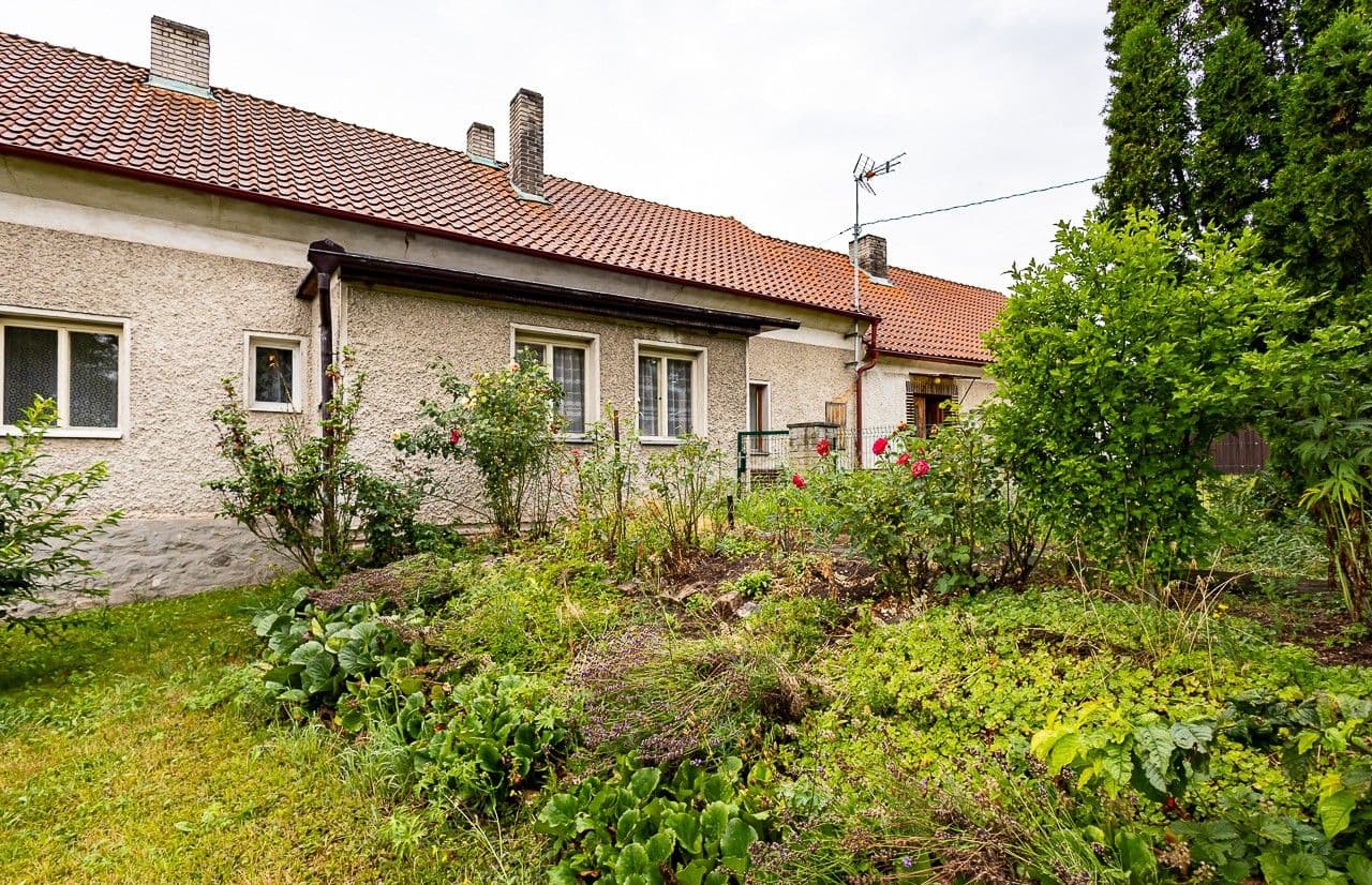 Predaj domu 197 m², pozemok 5.878 m², Zaječov, Středočeský kraj Predaj domu 197 m², pozemok 5.878 m², Zaječov, Středočeský kraj