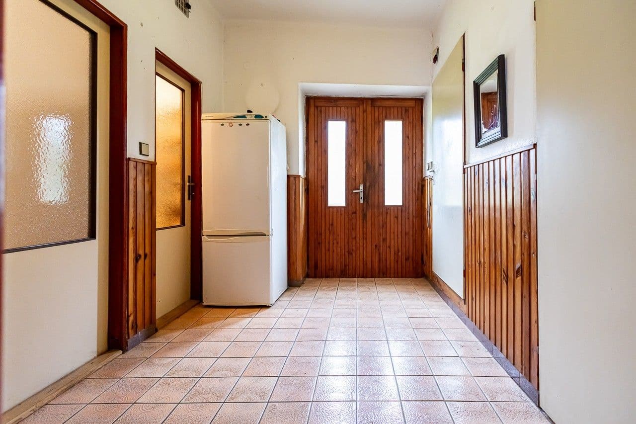 Predaj domu 197 m², pozemok 5.878 m², Zaječov, Středočeský kraj Predaj domu 197 m², pozemok 5.878 m², Zaječov, Středočeský kraj