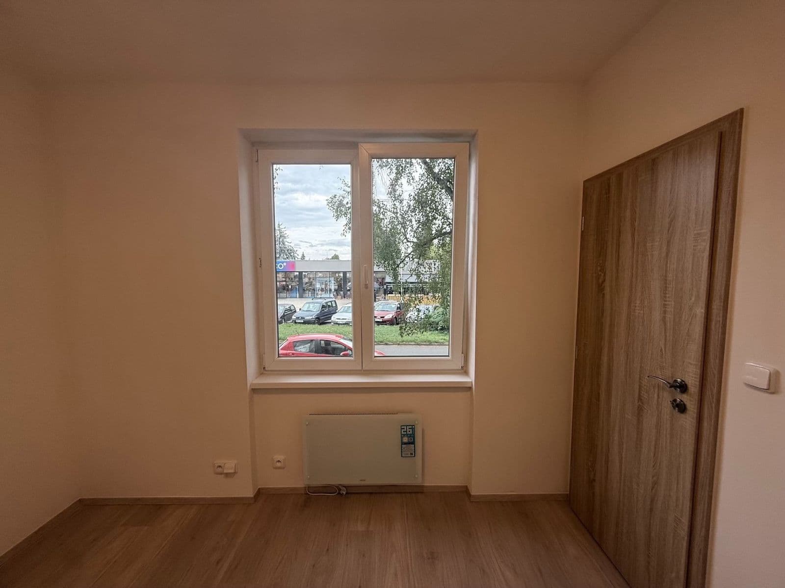 Prenájom bytu 3-izbový 55 m², Masarykova, Roztoky, Středočeský kraj Prenájom bytu 3-izbový 55 m², Masarykova, Roztoky, Středočeský kraj