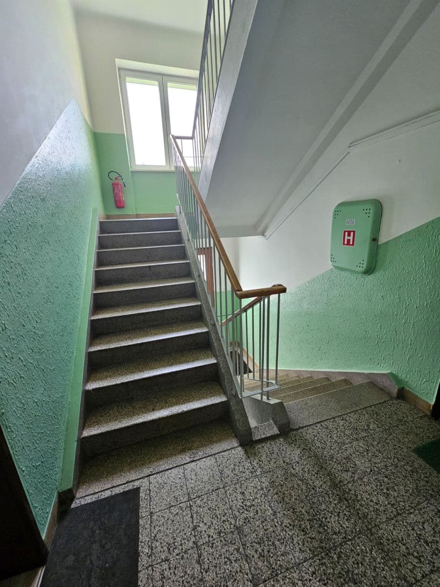 Prenájom bytu 2-izbový 51 m², Trenčínská, Praha, Praha Prenájom bytu 2-izbový 51 m², Trenčínská, Praha, Praha