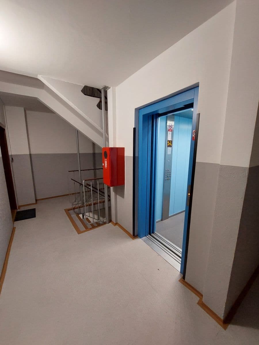 Prenájom bytu 3-izbový 67 m², Křejpského, Praha, Praha Prenájom bytu 3-izbový 67 m², Křejpského, Praha, Praha