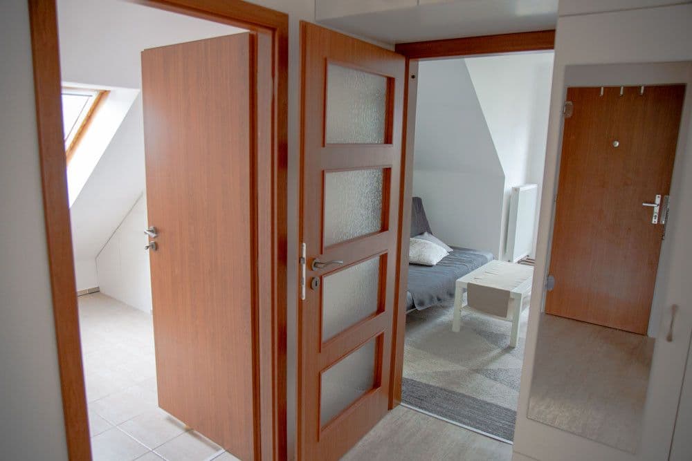 Prenájom bytu 3-izbový 70 m², Nad Tratí, Praha, Praha Prenájom bytu 3-izbový 70 m², Nad Tratí, Praha, Praha