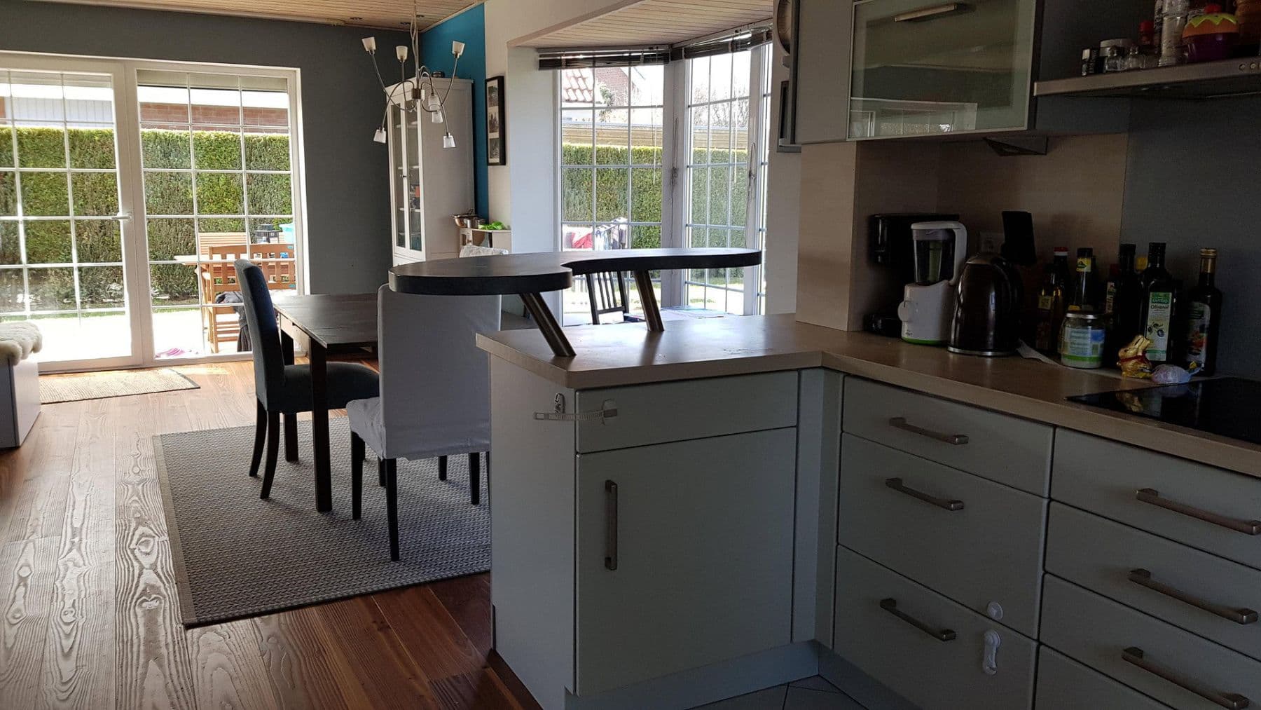 Predaj domu 118 m², pozemok 468 m², Reinbek, Šlezvicko-Holštajnsko Predaj domu 118 m², pozemok 468 m², Reinbek, Šlezvicko-Holštajnsko