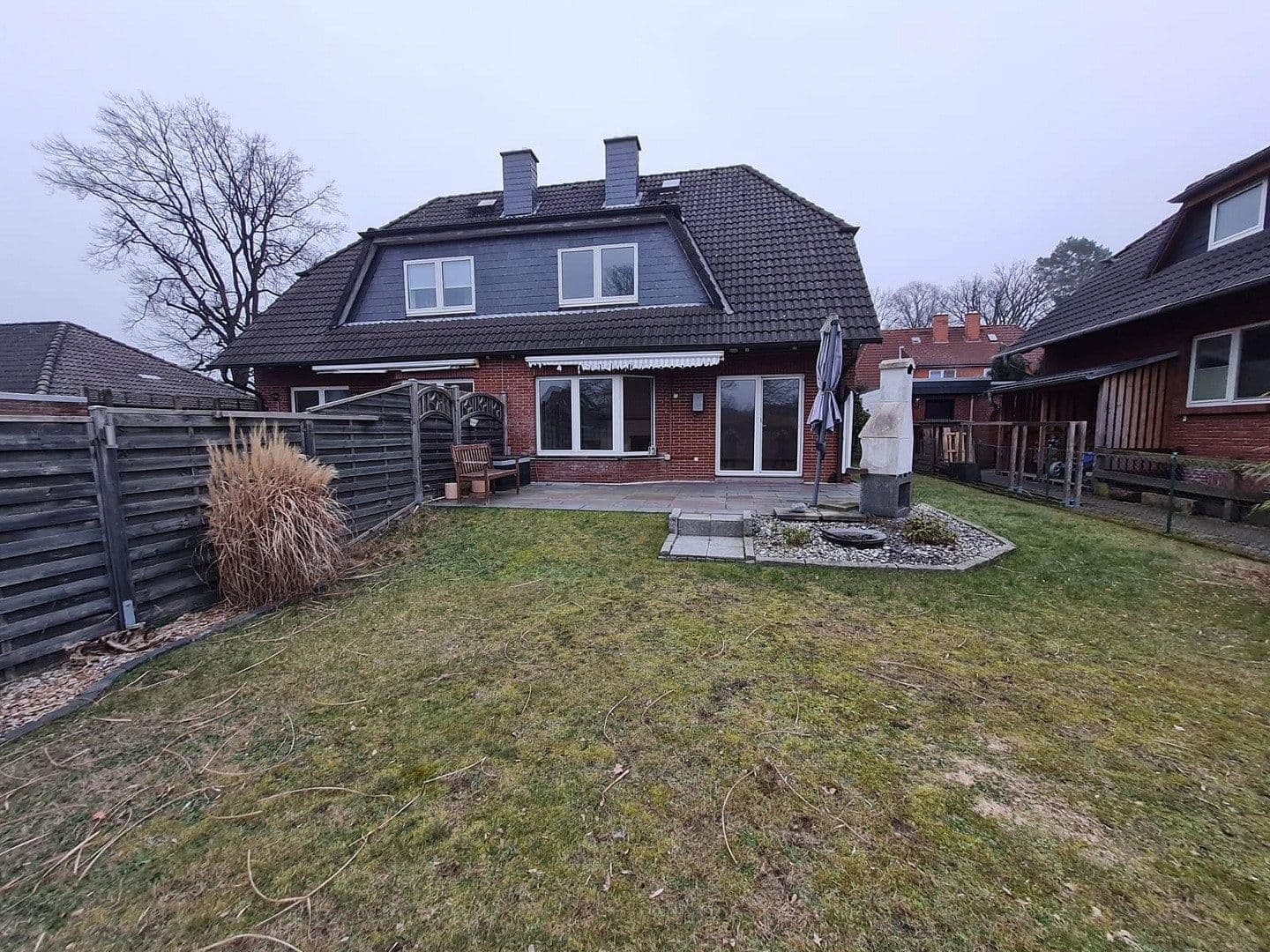 Predaj domu 104 m², pozemok 437 m², Neustadt am Rübenberge, Dolné Sasko Predaj domu 104 m², pozemok 437 m², Neustadt am Rübenberge, Dolné Sasko