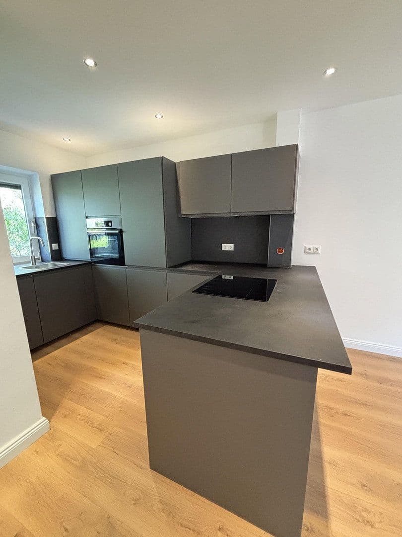 Predaj domu 85 m², pozemok 177 m², Hamburg, Hamburg Predaj domu 85 m², pozemok 177 m², Hamburg, Hamburg
