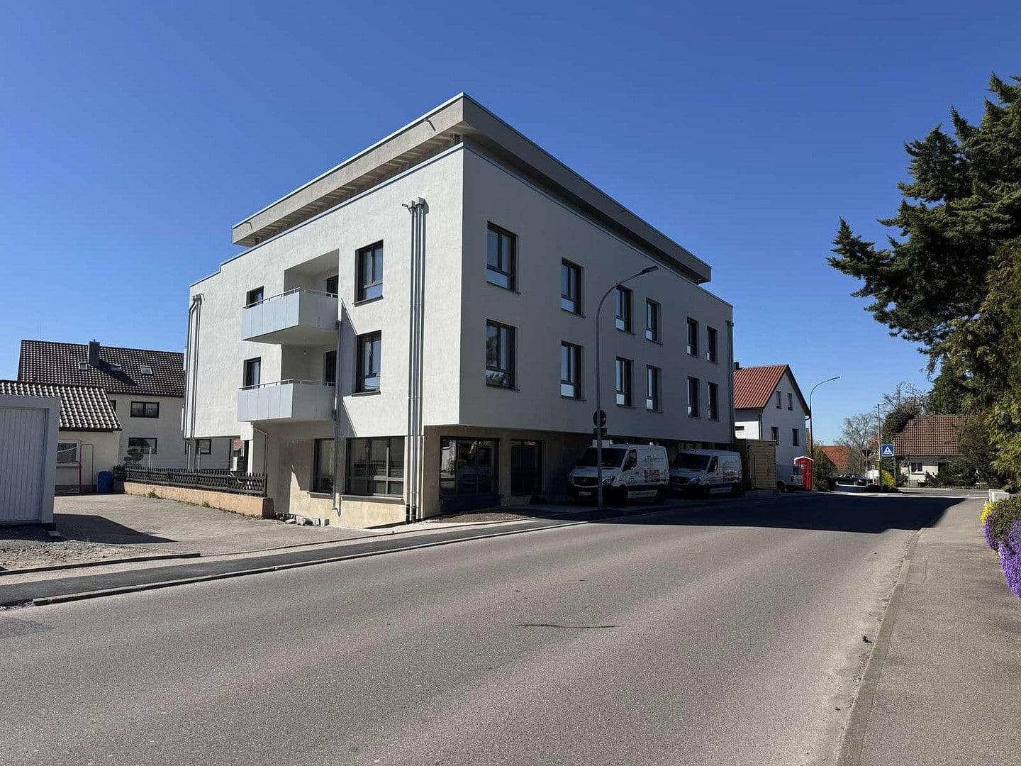 Prenájom bytu 3-izbový 94 m², Hauptstraße 62, Neckarwestheim, Bádensko-Wurttembersko Prenájom bytu 3-izbový 94 m², Hauptstraße 62, Neckarwestheim, Bádensko-Wurttembersko