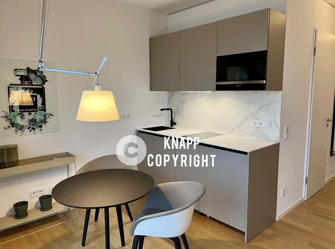 Prenájom bytu 1-izbový 35 m², Speditionstraße 8, Düsseldorf, Severné Porýnie - Westfálsko Prenájom bytu 1-izbový 35 m², Speditionstraße 8, Düsseldorf, Severné Porýnie - Westfálsko