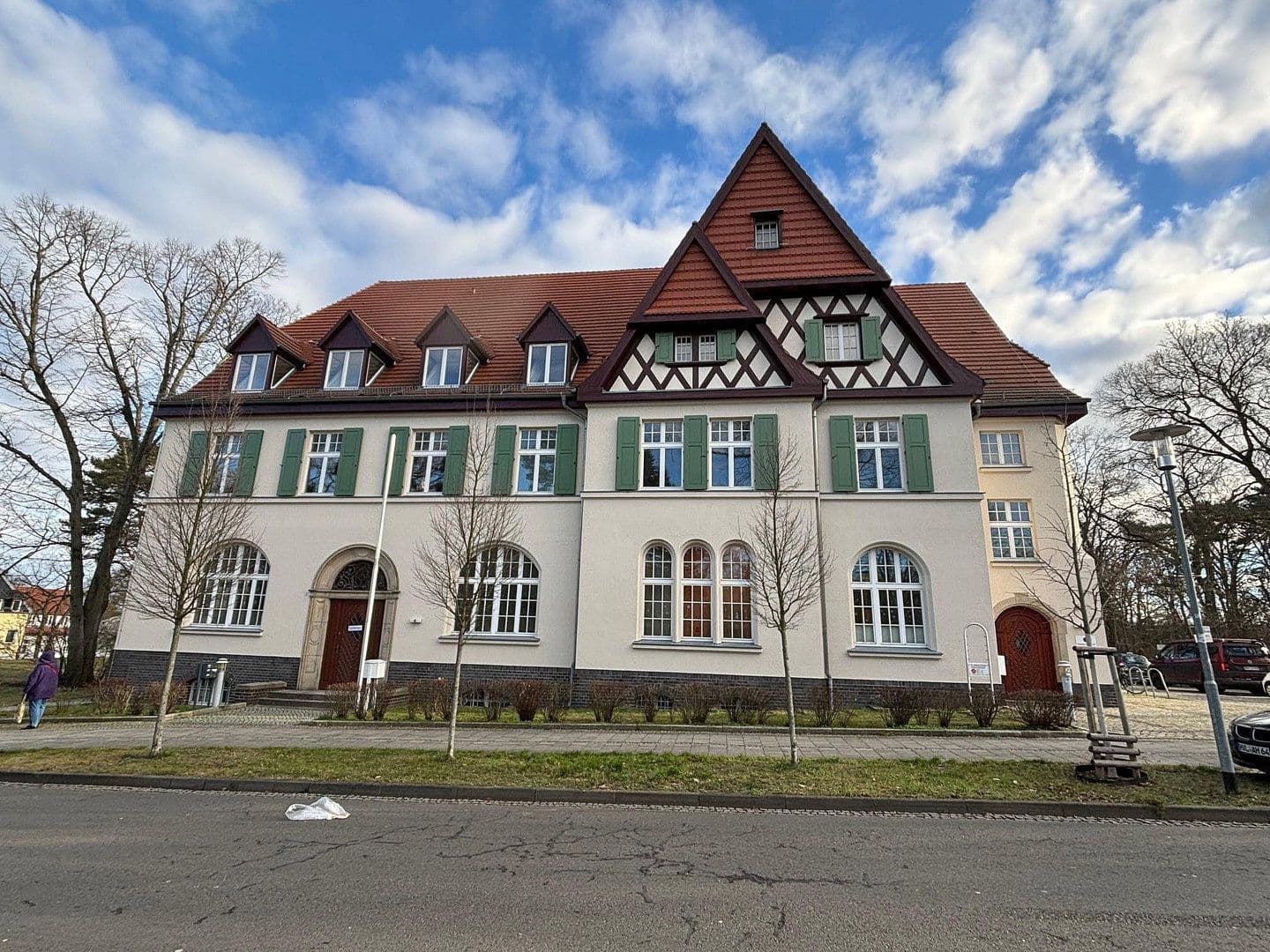Prenájom kancelárie 122 m², Wilhelmstraße 4, Dallgow-Döberitz, Brandenbursko Prenájom kancelárie 122 m², Wilhelmstraße 4, Dallgow-Döberitz, Brandenbursko