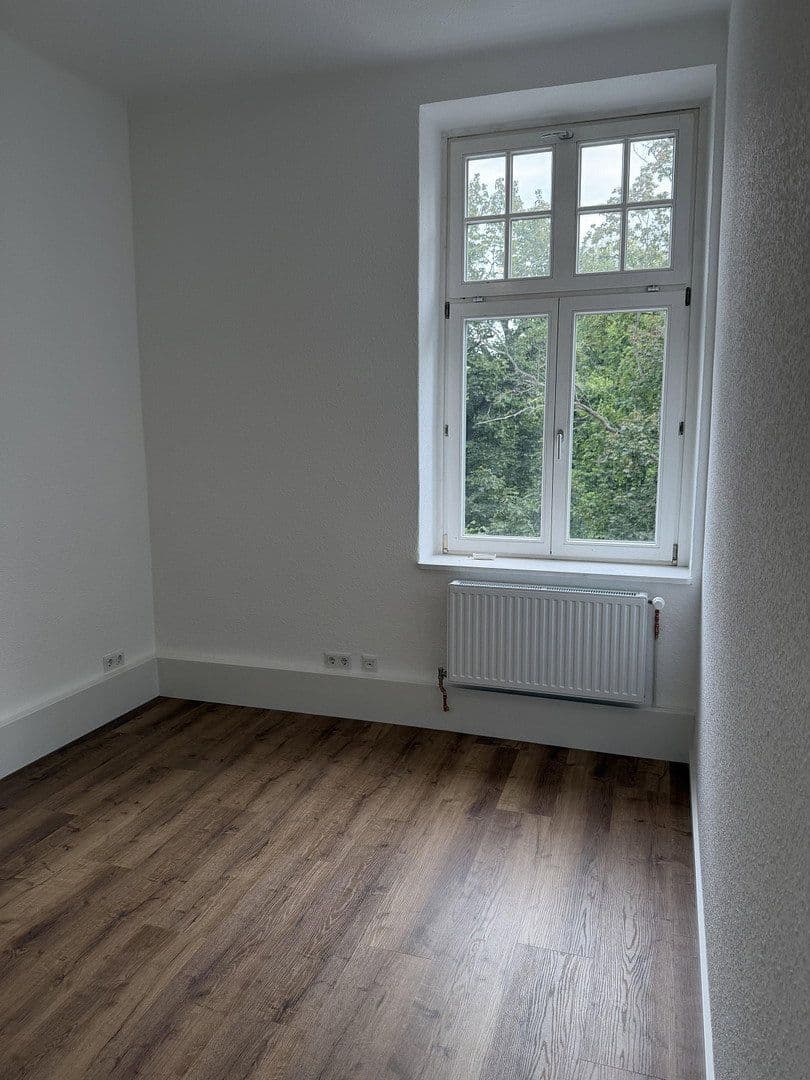 Prenájom kancelárie 122 m², Wilhelmstraße 4, Dallgow-Döberitz, Brandenbursko Prenájom kancelárie 122 m², Wilhelmstraße 4, Dallgow-Döberitz, Brandenbursko