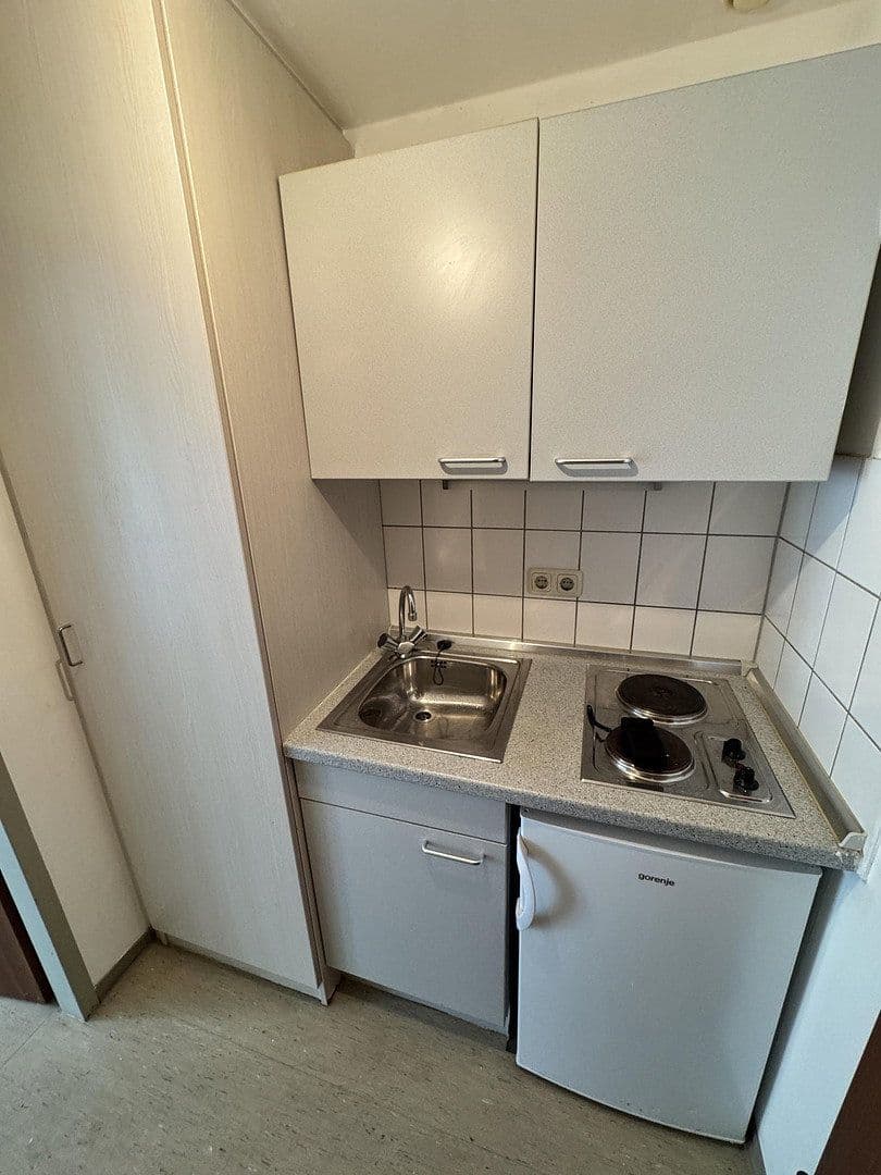 Prenájom bytu 1-izbový 23 m², Groner Landstraße 152c, Göttingen, Dolné Sasko Prenájom bytu 1-izbový 23 m², Groner Landstraße 152c, Göttingen, Dolné Sasko