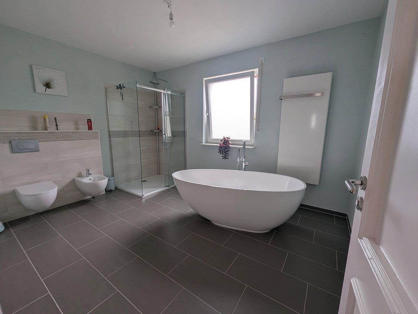 Predaj domu 234 m², pozemok 939 m², Hessisch Lichtenau, Hesensko Predaj domu 234 m², pozemok 939 m², Hessisch Lichtenau, Hesensko