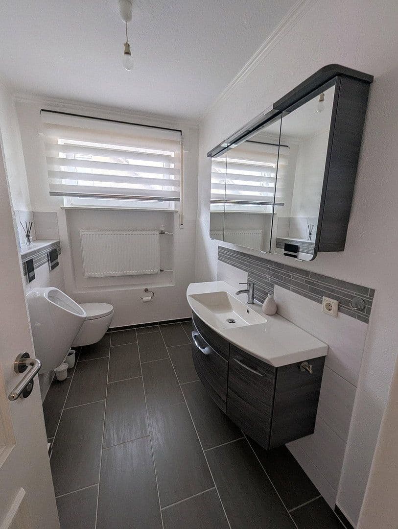 Predaj domu 234 m², pozemok 939 m², Hessisch Lichtenau, Hesensko Predaj domu 234 m², pozemok 939 m², Hessisch Lichtenau, Hesensko
