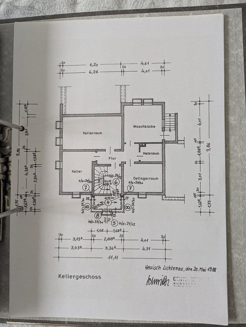 Predaj domu 234 m², pozemok 939 m², Hessisch Lichtenau, Hesensko Predaj domu 234 m², pozemok 939 m², Hessisch Lichtenau, Hesensko