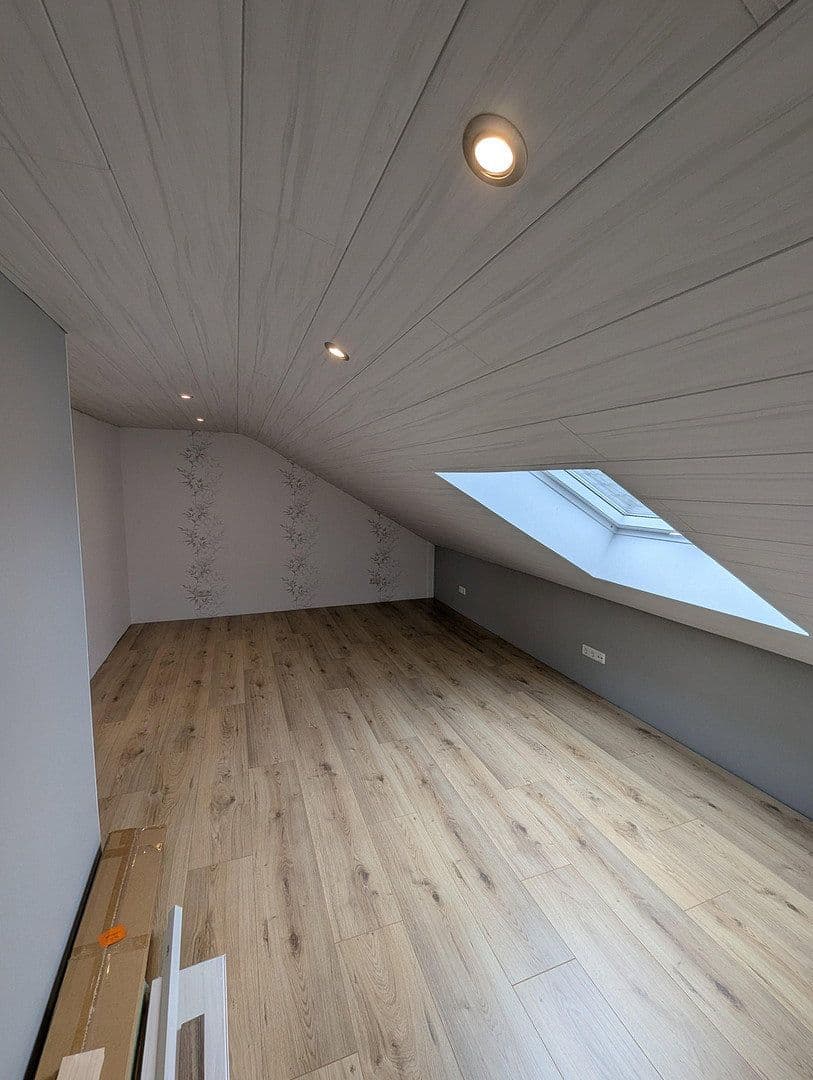 Predaj domu 234 m², pozemok 939 m², Hessisch Lichtenau, Hesensko Predaj domu 234 m², pozemok 939 m², Hessisch Lichtenau, Hesensko