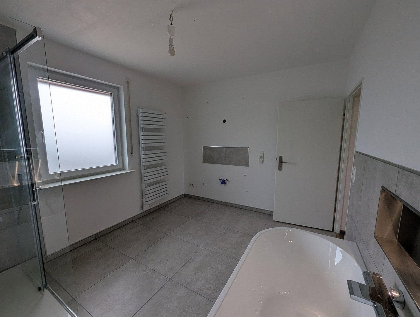 Predaj domu 234 m², pozemok 939 m², Hessisch Lichtenau, Hesensko Predaj domu 234 m², pozemok 939 m², Hessisch Lichtenau, Hesensko